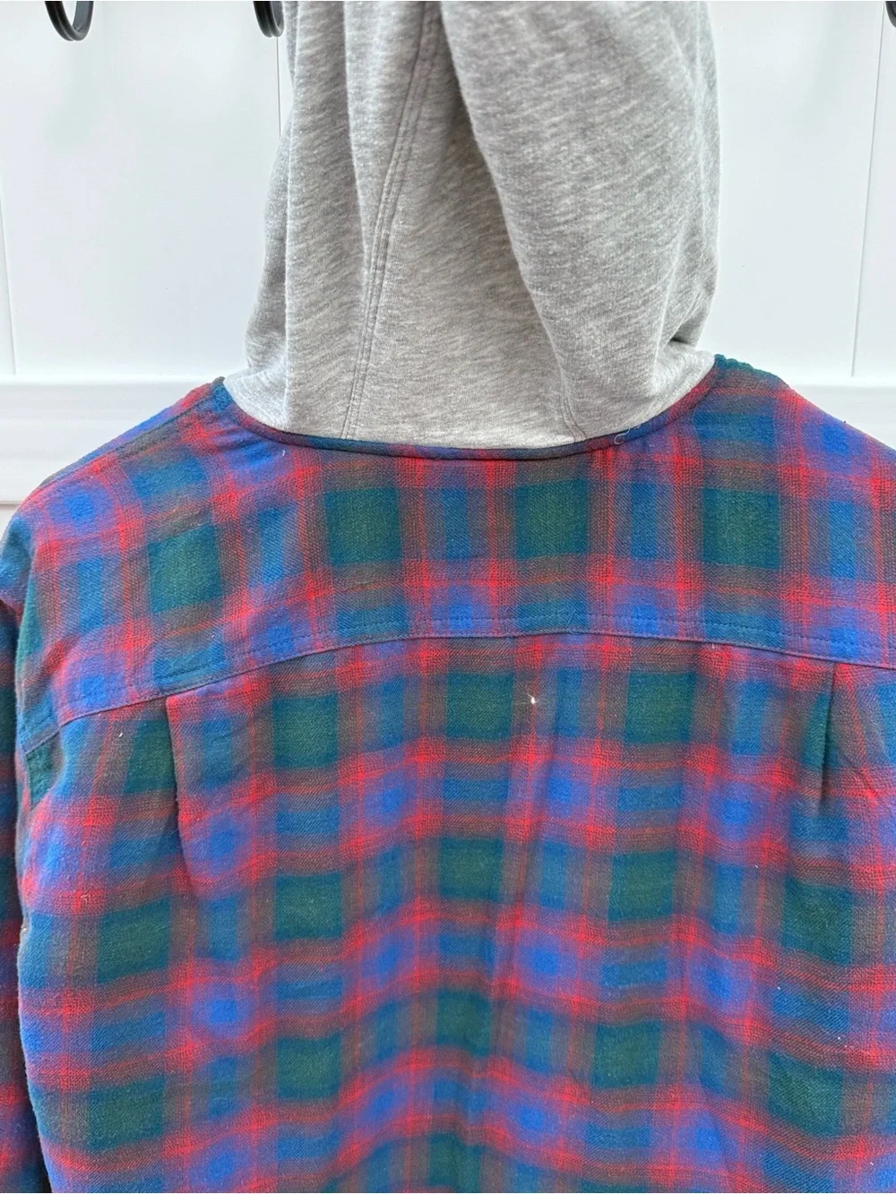 Vintage Wrangler Quilted Hooded Plaid Shacket in Blue, Green, Red